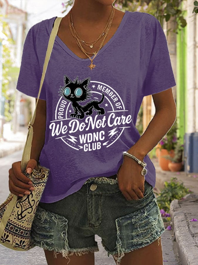 Women's Retro Funny Proud Member Of WDNC Club We Do Not Care Menopause Perimenopause Print T-Shirt
