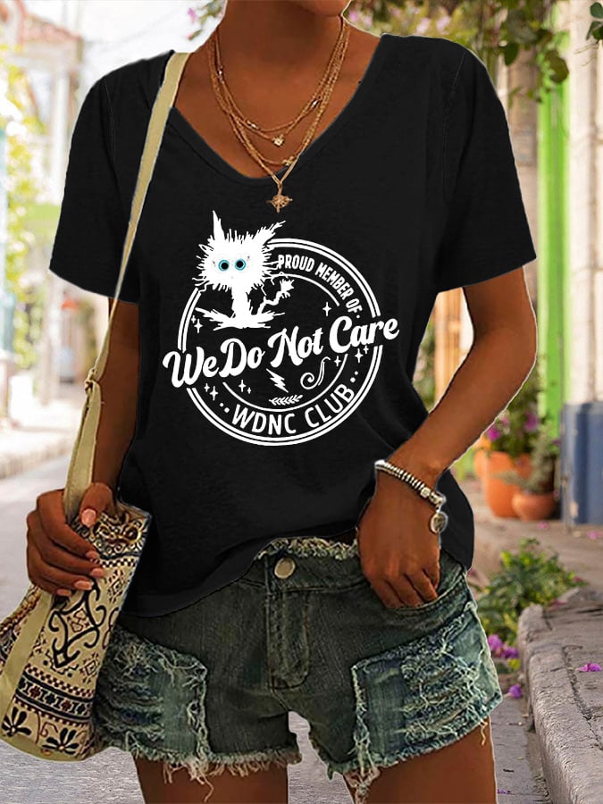 V-Neck Retro Funny Proud Member Of WDNC Club Menopause Perimenopause Print T-Shirt