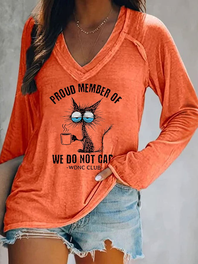 🔥Buy 3 Get 15% Off🔥Women's V-neck Retro Funny Proud Member Of Club Menopause Perimenopause Print T-Shirt
