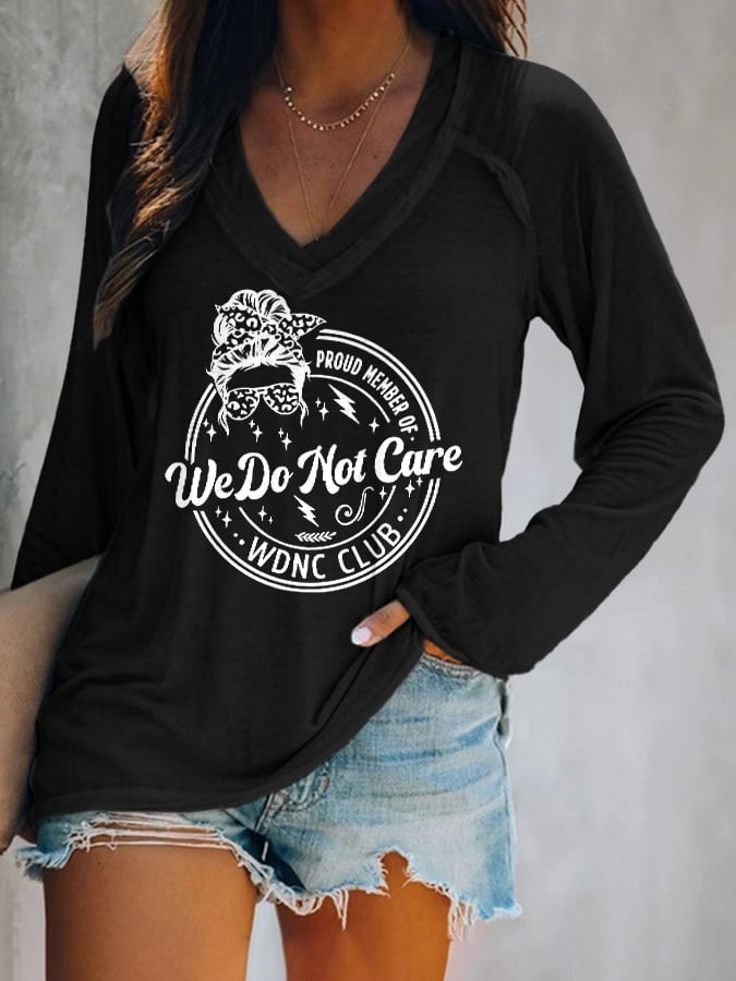 V-neck Retro Funny Proud Member Of WDNC Club Menopause Perimenopause Print T-Shirt