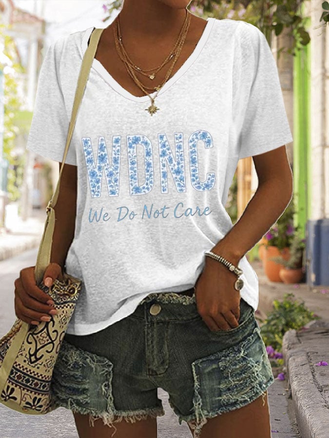 🔥Buy 3 Get 15% Off🔥Women's WDNC Menopause and Perimenopause Print T-Shirt