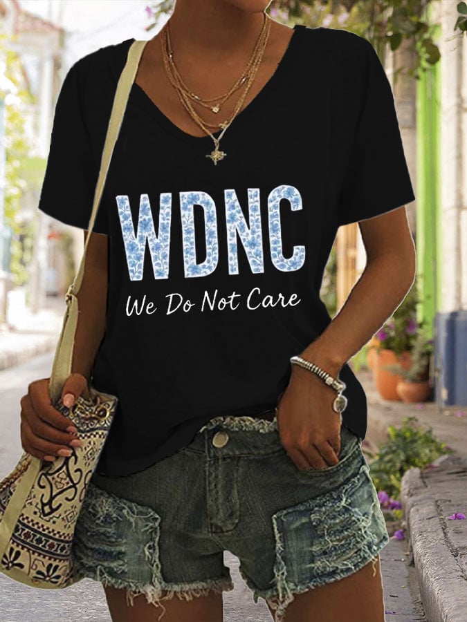 🔥Buy 3 Get 15% Off🔥Women's WDNC Menopause and Perimenopause Print T-Shirt