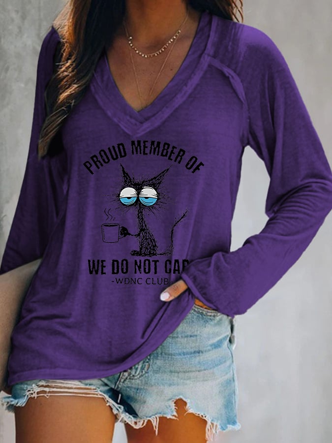 🔥Buy 3 Get 15% Off🔥Women's  V-neck Retro Funny Proud Member Of  Club Menopause Perimenopause Print T-Shirt