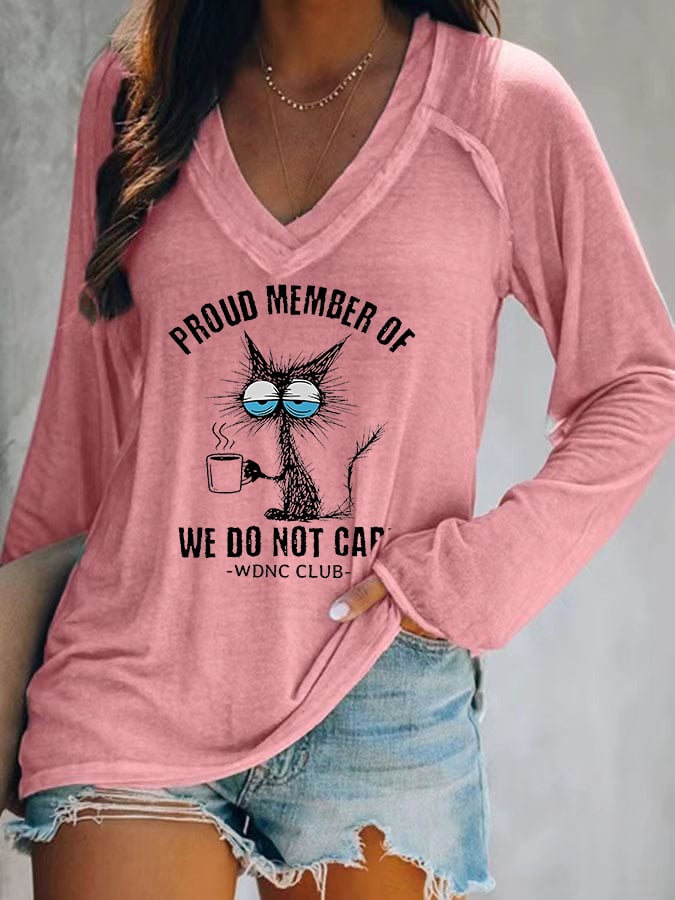 🔥Buy 3 Get 15% Off🔥Women's  V-neck Retro Funny Proud Member Of  Club Menopause Perimenopause Print T-Shirt