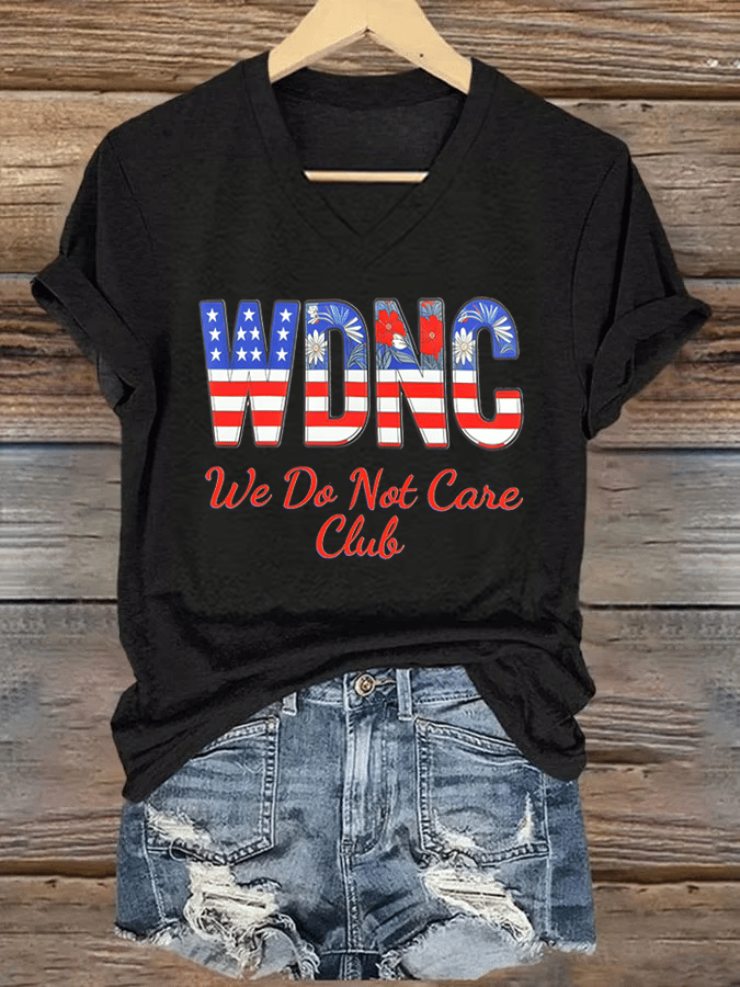 Women's  Retro Funny Proud Member Of  Club We Do Not Care Menopause Perimenopause Print T-Shirt