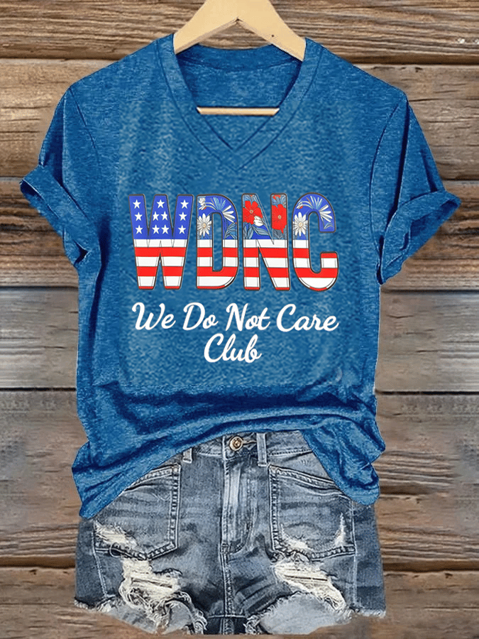 Women's  Retro Funny Proud Member Of  Club We Do Not Care Menopause Perimenopause Print T-Shirt