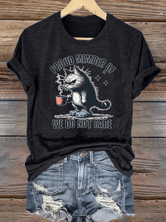 🔥Buy 3 Get 15% Off🔥Women's Retro Funny Proud Member Of Club We Do Not Care Menopause Perimenopause Print  T-Shirt
