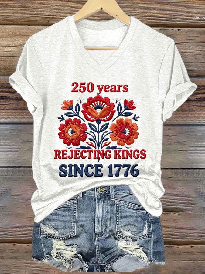 🔥Buy 3 Get 15% Off🔥Women's Rejecting King T-Shirt