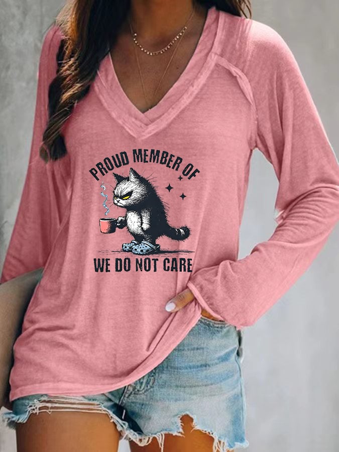 🔥Buy 3 Get 15% Off🔥Women's  V-neck Retro Funny Proud Member Of  Club Menopause Perimenopause Print T-Shirt
